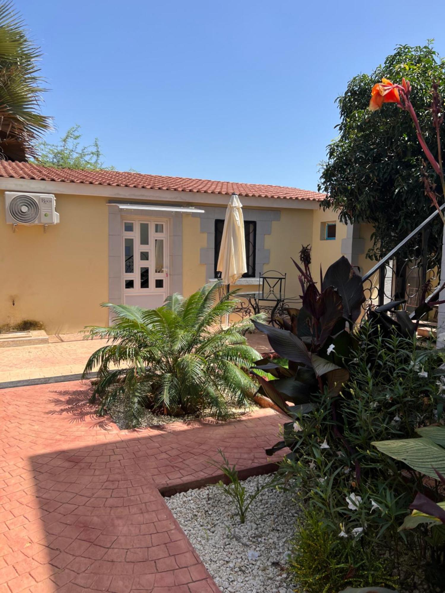 Chez Lilie Maison D'Hotes A Saly Extérieur photo